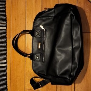 Black Steve Madden travel bag